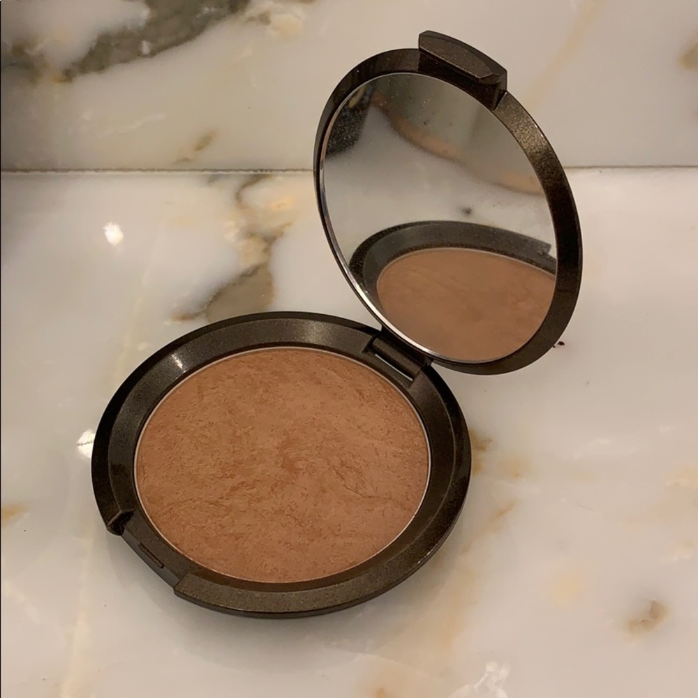 Becca Capri Coast Bronzer